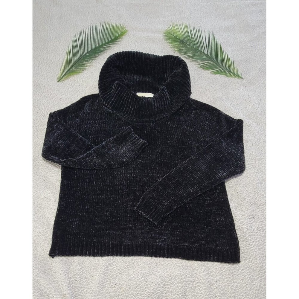 Michael Kors Women's Large Black Long Sleeve Turtleneck Sweater - Picture 3 of 14